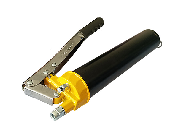 Manual butter gun